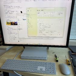 Microsoft Surface Studio all in one . 28 inch 4500x3000 screen. 
i7 6820HQ, 32gb ram