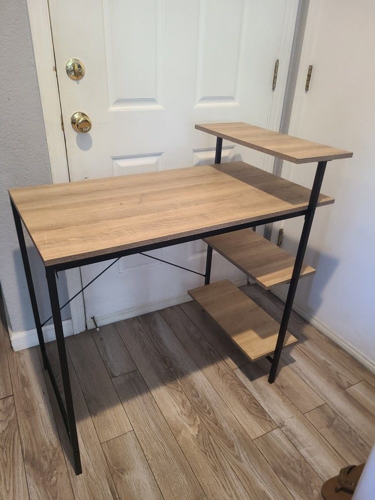 Small Desk