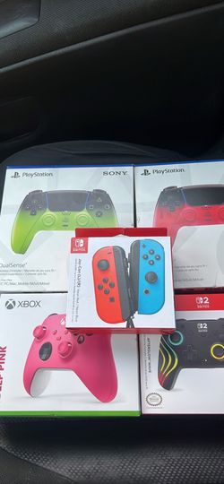 PS5, Xbox, Nintendo Controllers