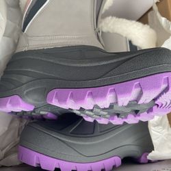 Girls Size 1 Winter Boot 