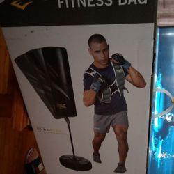 Everlast Cardio Fitness Bag, Punching Bag, Exercise Equipment 