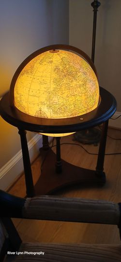 Antique BellSouth Telecommunications illuminated globe