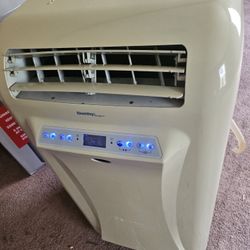 PORTABLE AIR CONDITIONER 