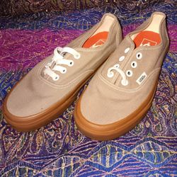 New Beige Canvas Women's Vans Sz 6
