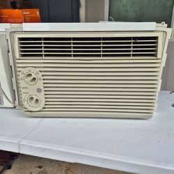 GE 5000 BTU Window Air Conditioner