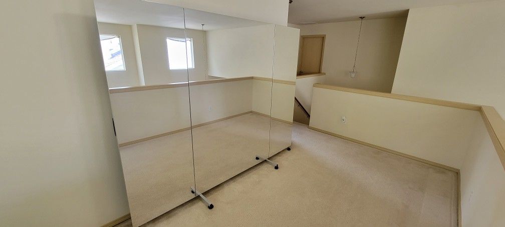 FOLDING WARDROBE MIRROR - No Glass!