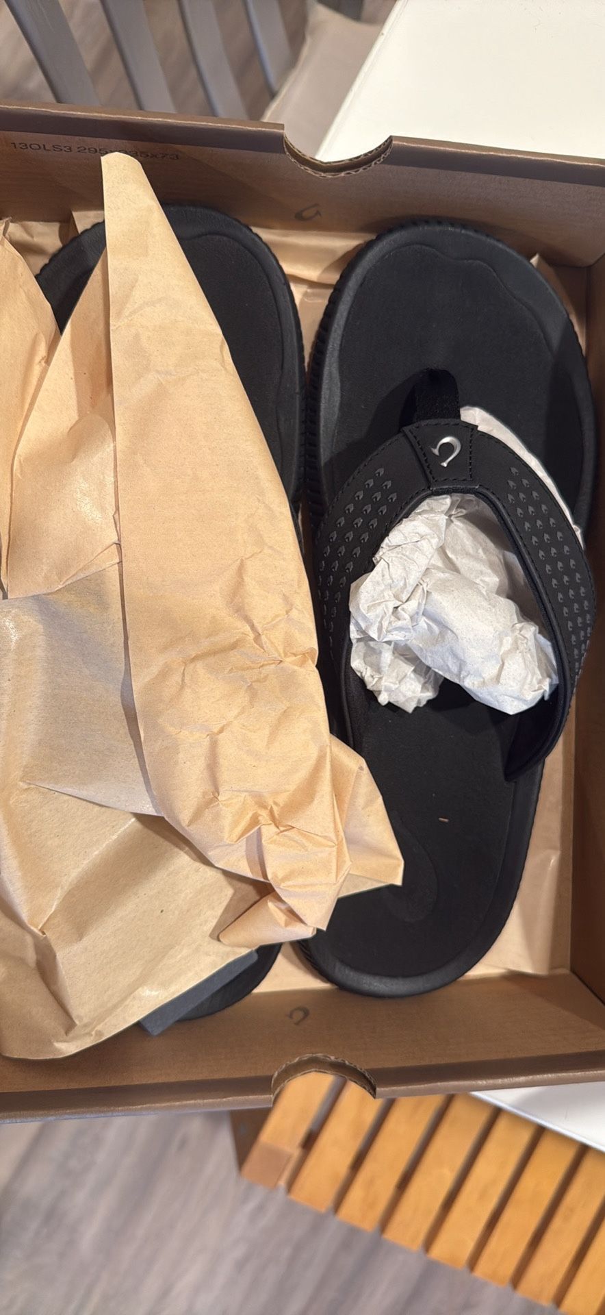 Olukai Men’s Sandals