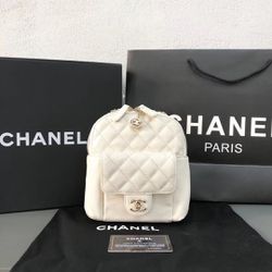 Chanel cream backpack for Sale in Richmond, VA - OfferUp