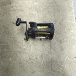 Triton 200-G Ball Bearing Drag Reel