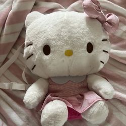 hello kitty backpack