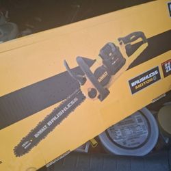 DeWalt 60v 5ah Chainsaw With Battery And Charger 