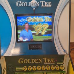 Golden Tee Clubhouse Edition