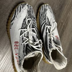 Adidas Yeezy Boost 350V2 Zebra Size 11 Shoes