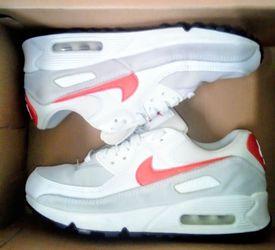 Nike Air Max 90 Summit White Mantra Orange DM8265-100 Women's Size 8 / Men's Size 6.5