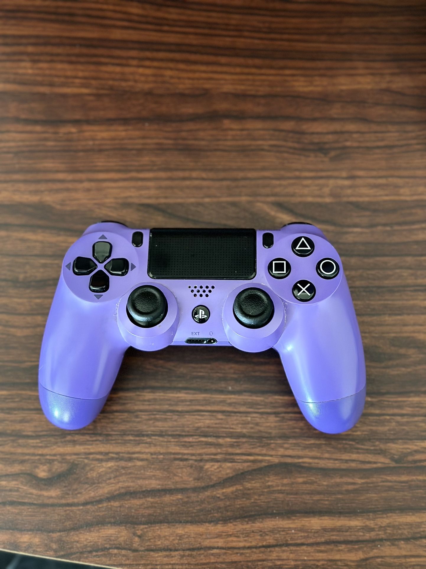 PS4 Controller