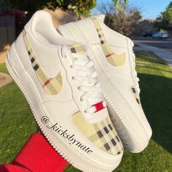 Customized Air Force 1s