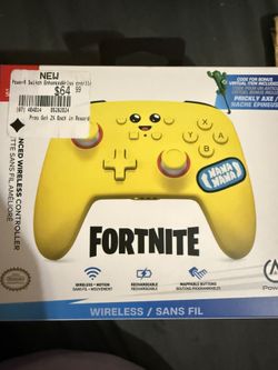 Nintendo Switch Fortnite Wireless Controller 