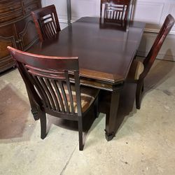 Beautiful Dark Walnut Wood Dining Table with Four Chairs – Elegant and Timeless Design