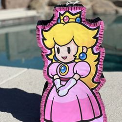 Princess Peach Piñata 🪅 