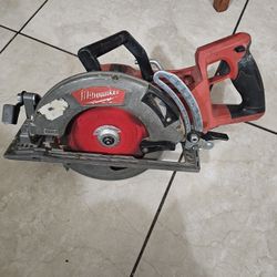 Rear Handle Saw 