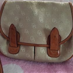 Dooney & Bourke