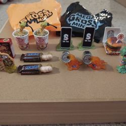 Mega Gross Minis Surprise Toys