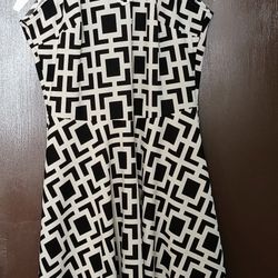 "NWT" Curvy Girl by Ashley Stewart Black/White Sleeveless Dress 