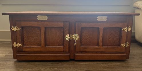 White Clad Vintage Lift-Top Icebox Coffee Table – Solid Oak – Antique Quality