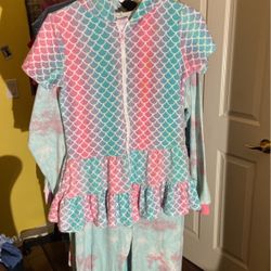 Child Size Swimwear Cover/Robe(size Small)