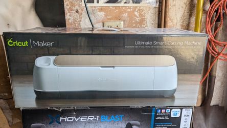 Cricut Maker
