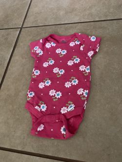 Babyโs blouse