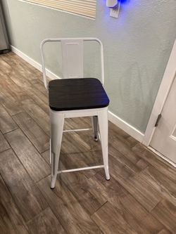 Dining table set and 4 bar stools
