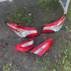 2016 Toyota Camry Taillight