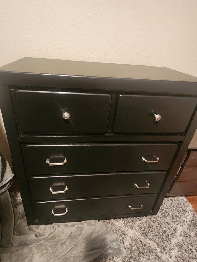 Bassett Solid Oak Dresser