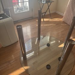 Glass Table 4 Chairs 