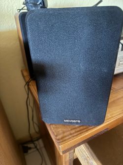 Speakers cabinet size Mevosto