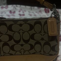 vintage coach shoulder bag