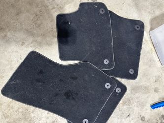 Audi S3/A3 Floor mats And Cargo Net