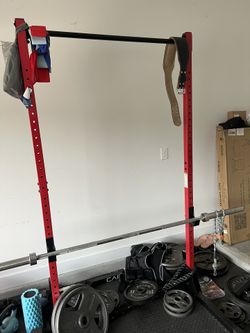 Weightlifting Equipment