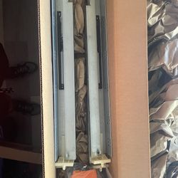 21” Undermount Drawer Slides