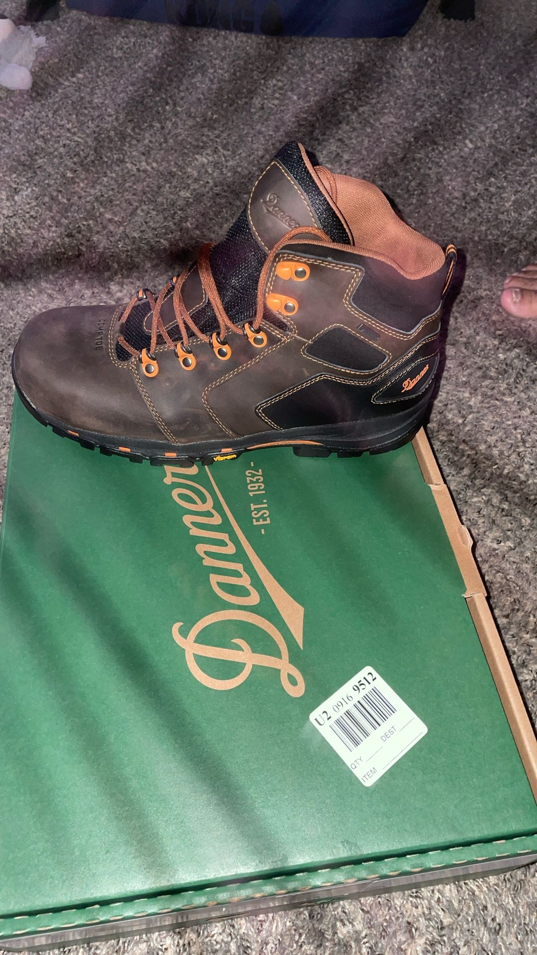 DANNER BOOT!! Size 10.5