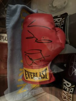 Vergil Ortiz jr With Beckett COA