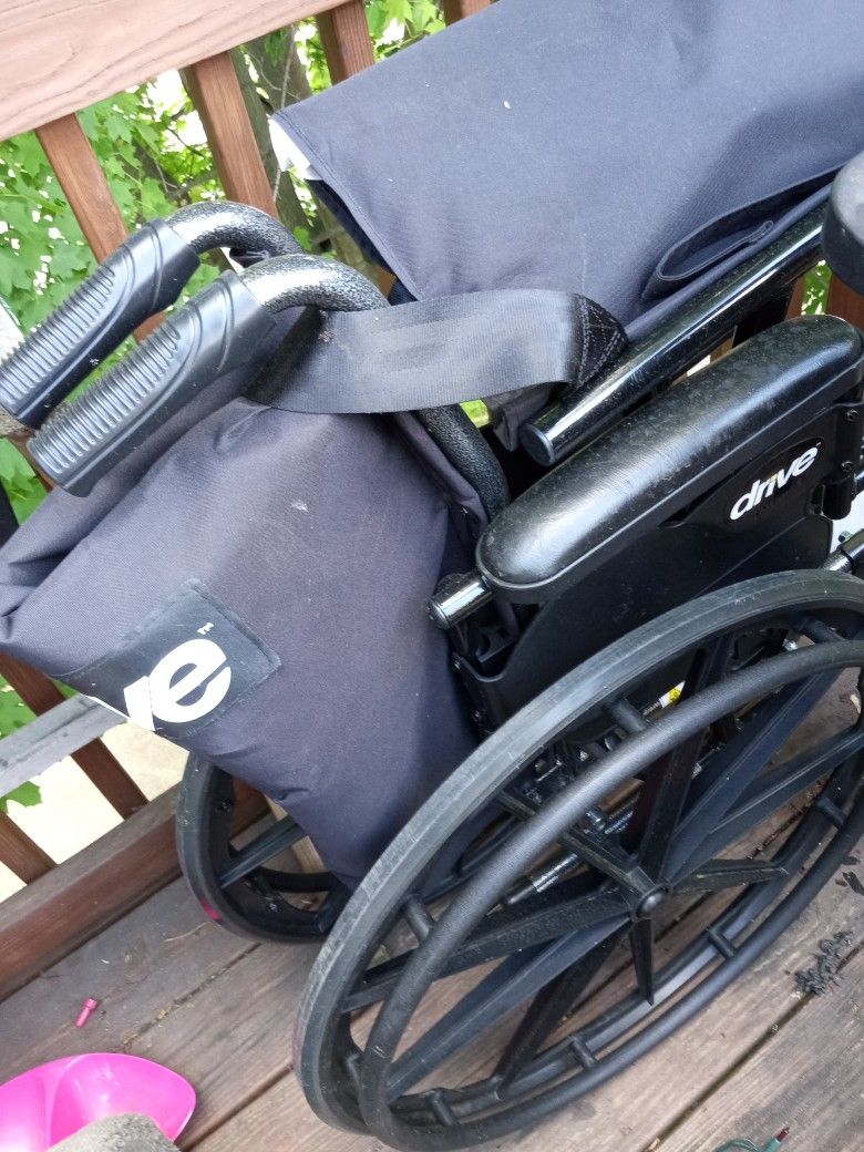 Drive Wheelchair New Never Used 350lbs Max