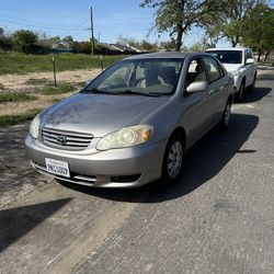2003 Toyota Corolla