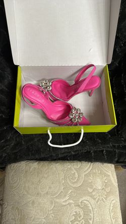 8.5 Pink And Purple Gianni Bini Shoes