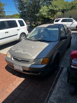 1998 Mazda Protege