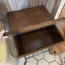Rustic Coffee Table And End Table Both With Storage 