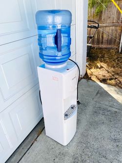 Primo water dispenser