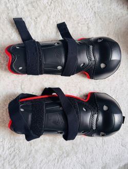 Alpinestars - Motorcycle knee Protection- Size M