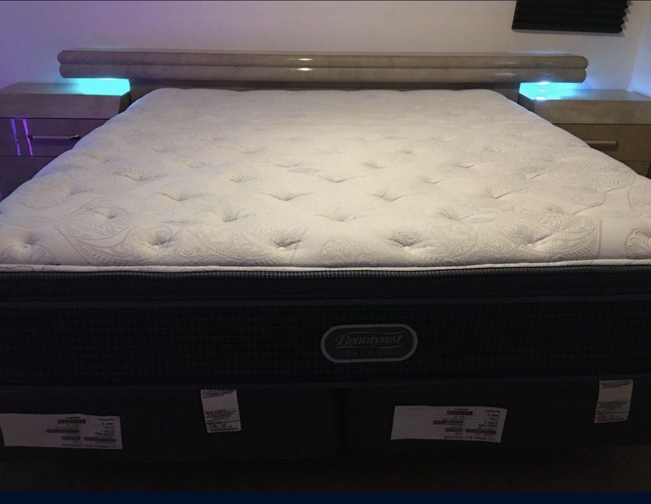 Complete Bedroom Set with Beauty Rest Silver Mattress
